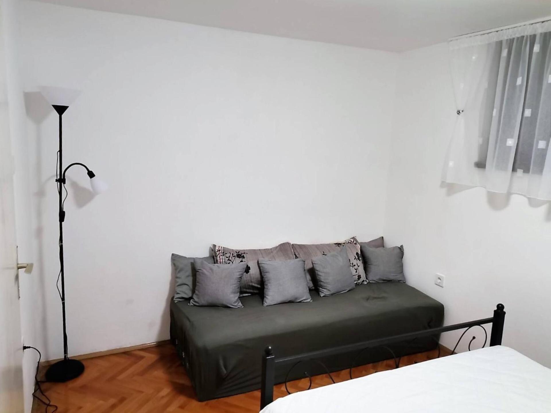 Apartments Bugi Башка Экстерьер фото