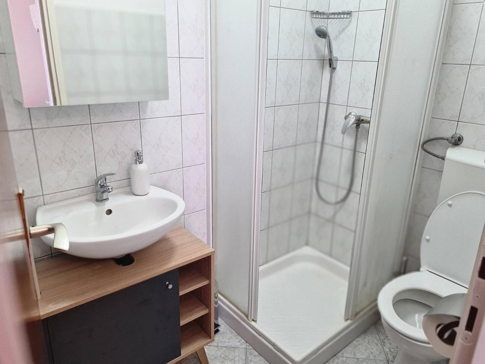Apartments Bugi Башка Экстерьер фото